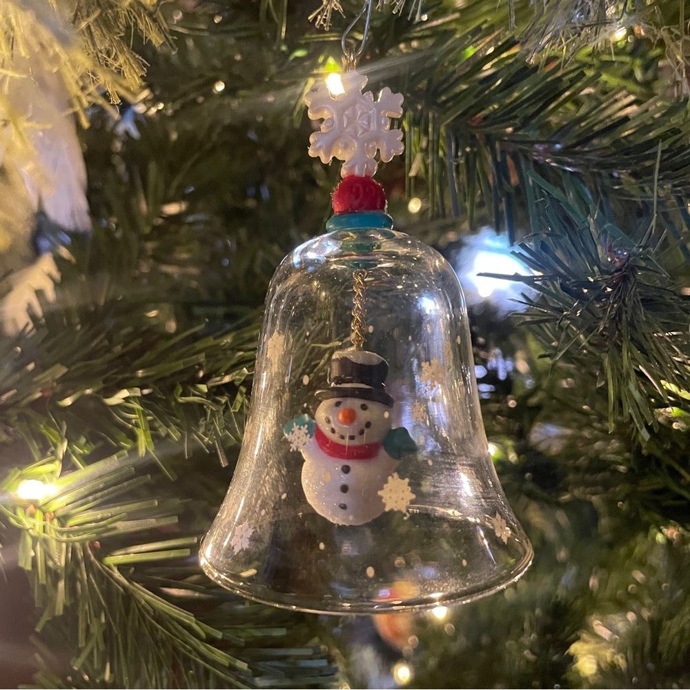 Vintage Hallmark 1999 Forecast for Fun” Ornament Snowman Glass Bell Original Box